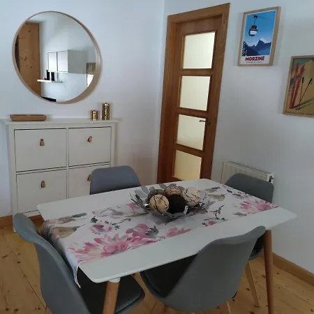 Luga Apartament *